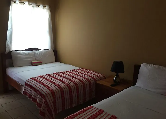 Hotel Ambergris Sunset 3*