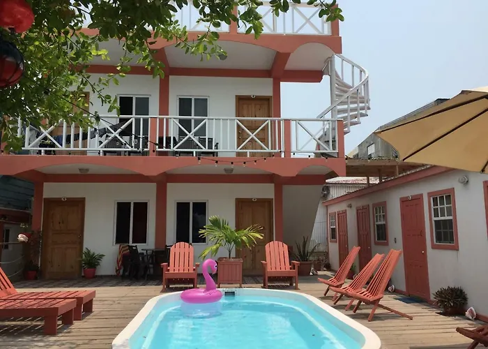 Hotel Ambergris Sunset 3*