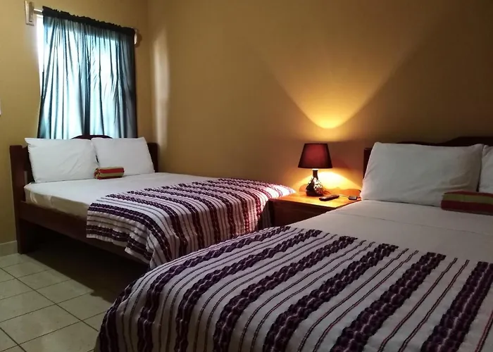 Hotel Ambergris Sunset 3*
